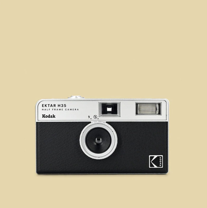 Kodak Ektar H35 - Half-Frame 35mm Film Camera Black